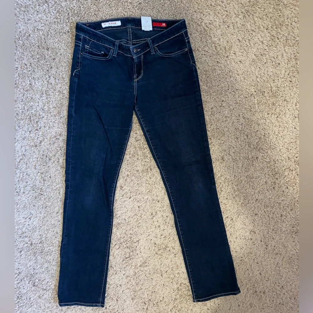 Women’s Blue Express Low Rise Straight Jeans size 8 Long
